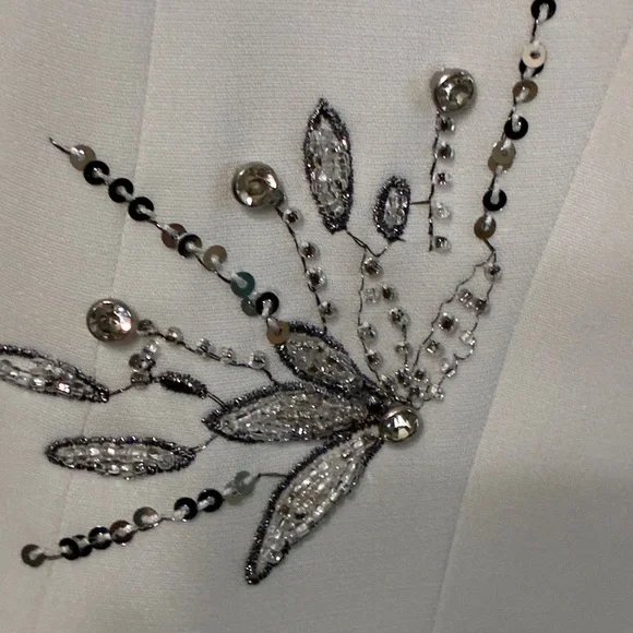 Cinq à Sept White Rumi Shooting Star Blazer size 4 - Picture 11 of 12